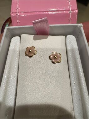 Kiddie Kraft 14k gold flower earrings